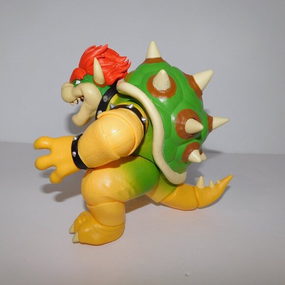 Super Mario Bros Movie 7" Bowser Action Figure w Fire Breathing Mist Effect - Picture 3 of 6